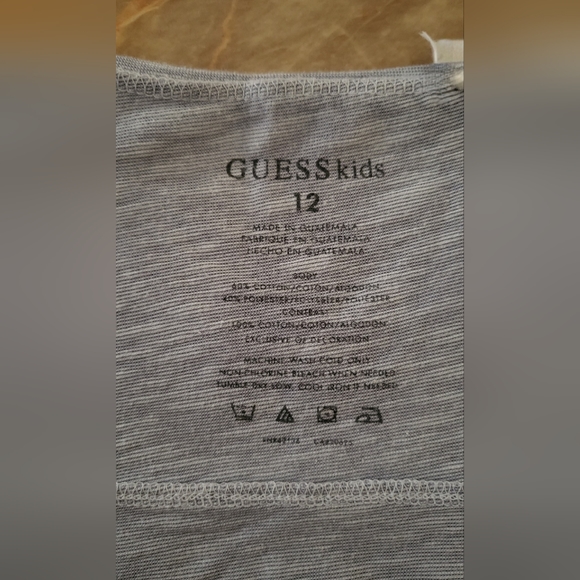 Boy's shirt - Picture 3 of 3